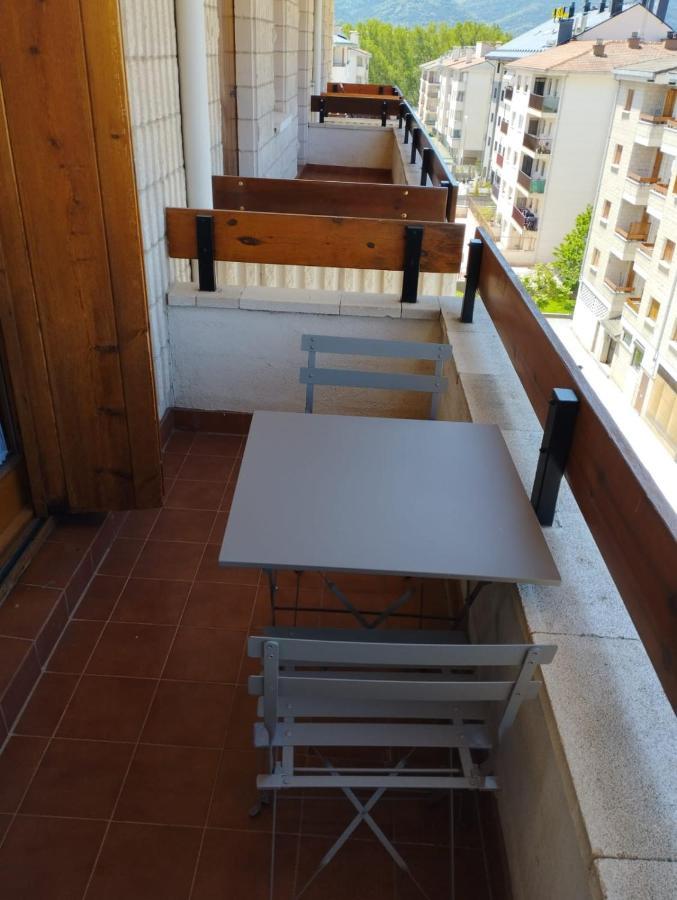 Ferienwohnung Tierra De Biescas Jaca Exterior foto